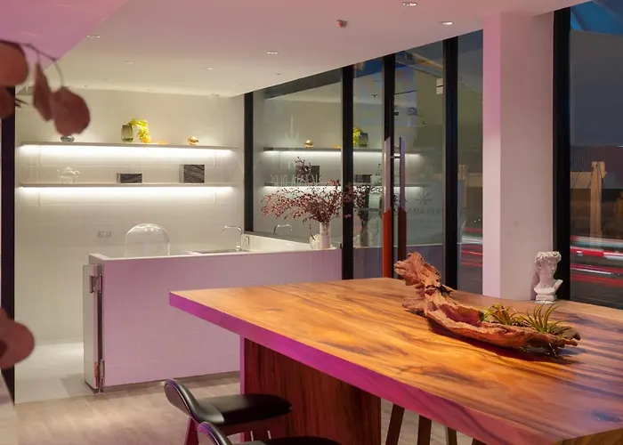 Hotel Greet Sukhumvit16 Jono 3*