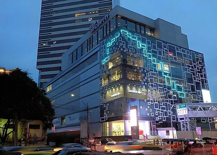 Greet Sukhumvit16 Jono מלון בנגקוק