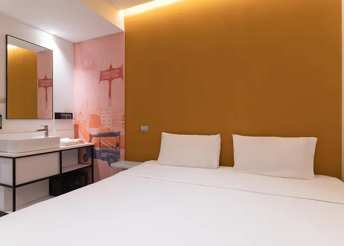 Greet Sukhumvit16 Jono Hotel 3*